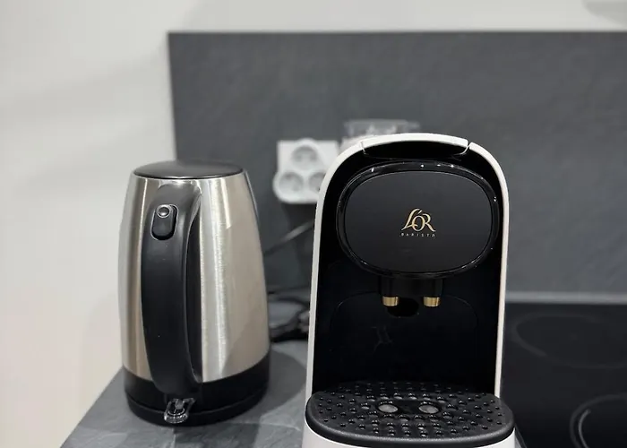 Longchamps 2 - Grand 73m2 Neuf Spacieux * エクスレバン